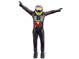 Bburago Red Bull Racing RB19 1:24 (2023) #11 Sergio Peréz